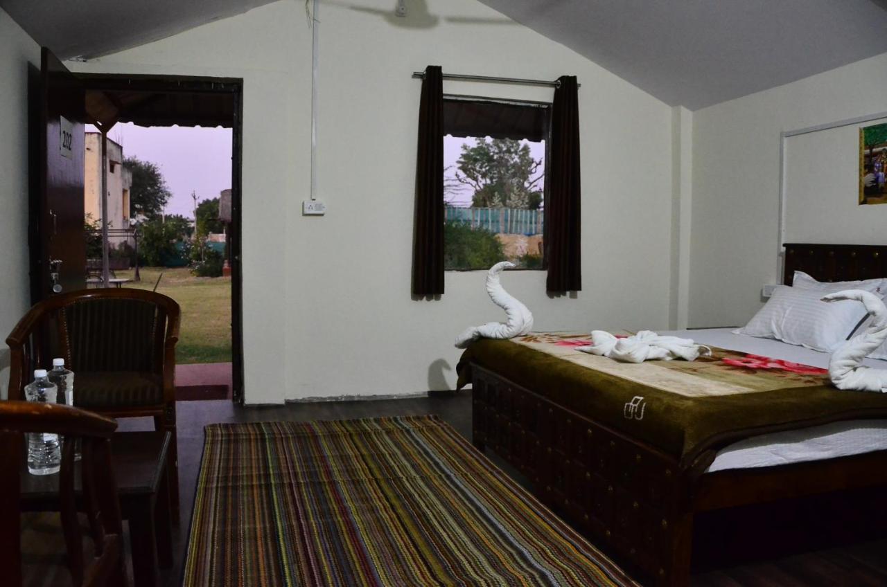 The Narayan Resort Farm Stay Pushkar Exteriör bild