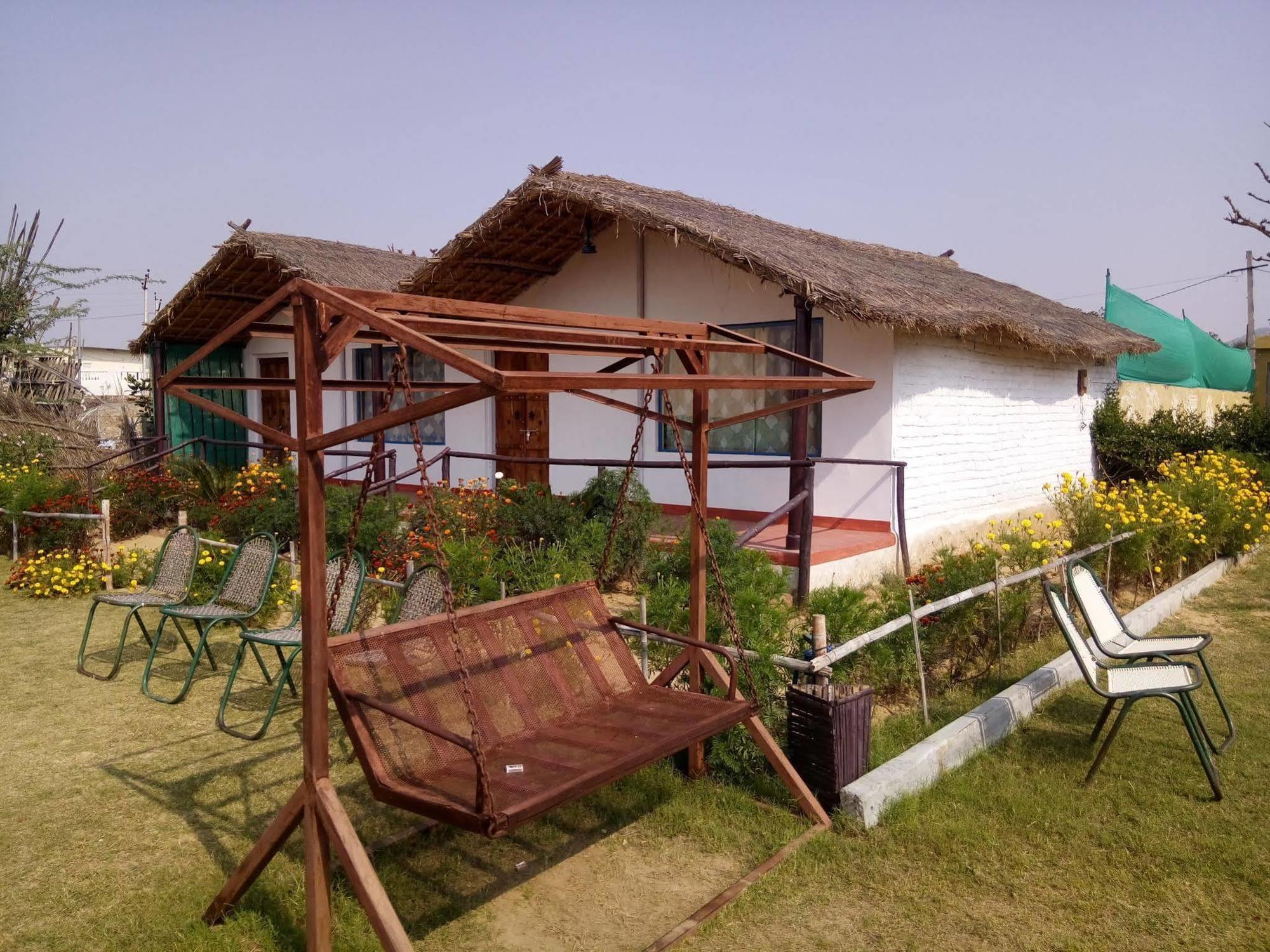 The Narayan Resort Farm Stay Pushkar Exteriör bild
